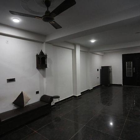 Hotel Twamev Couple Friendly Laxmi Nagar Nowe Delhi Zewnętrze zdjęcie
