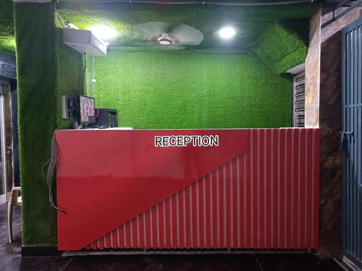 Hotel Twamev Couple Friendly Laxmi Nagar Nowe Delhi Zewnętrze zdjęcie