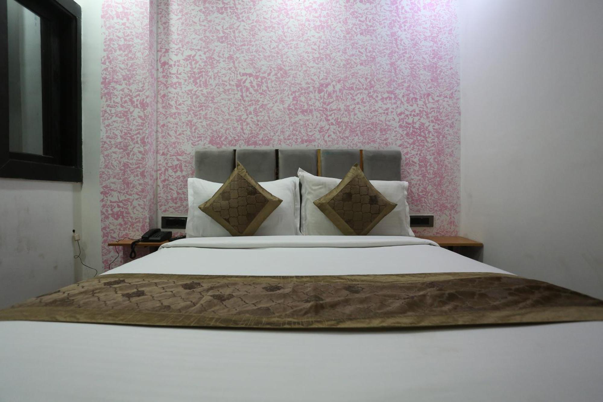 Hotel Twamev Couple Friendly Laxmi Nagar Nowe Delhi Zewnętrze zdjęcie
