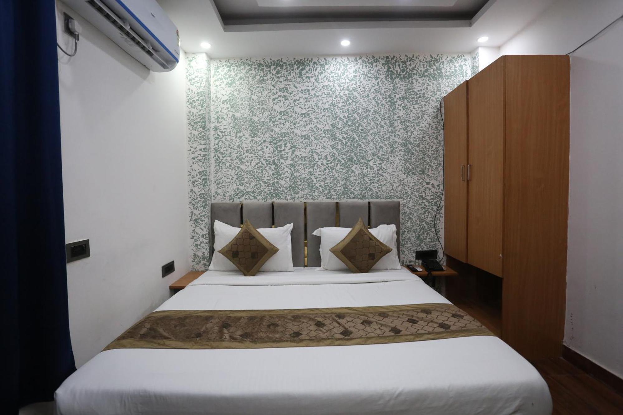Hotel Twamev Couple Friendly Laxmi Nagar Nowe Delhi Zewnętrze zdjęcie